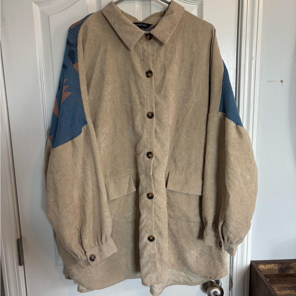 DAVI & DANI Cream and Blue Aztec Knit Corduroy Shacket